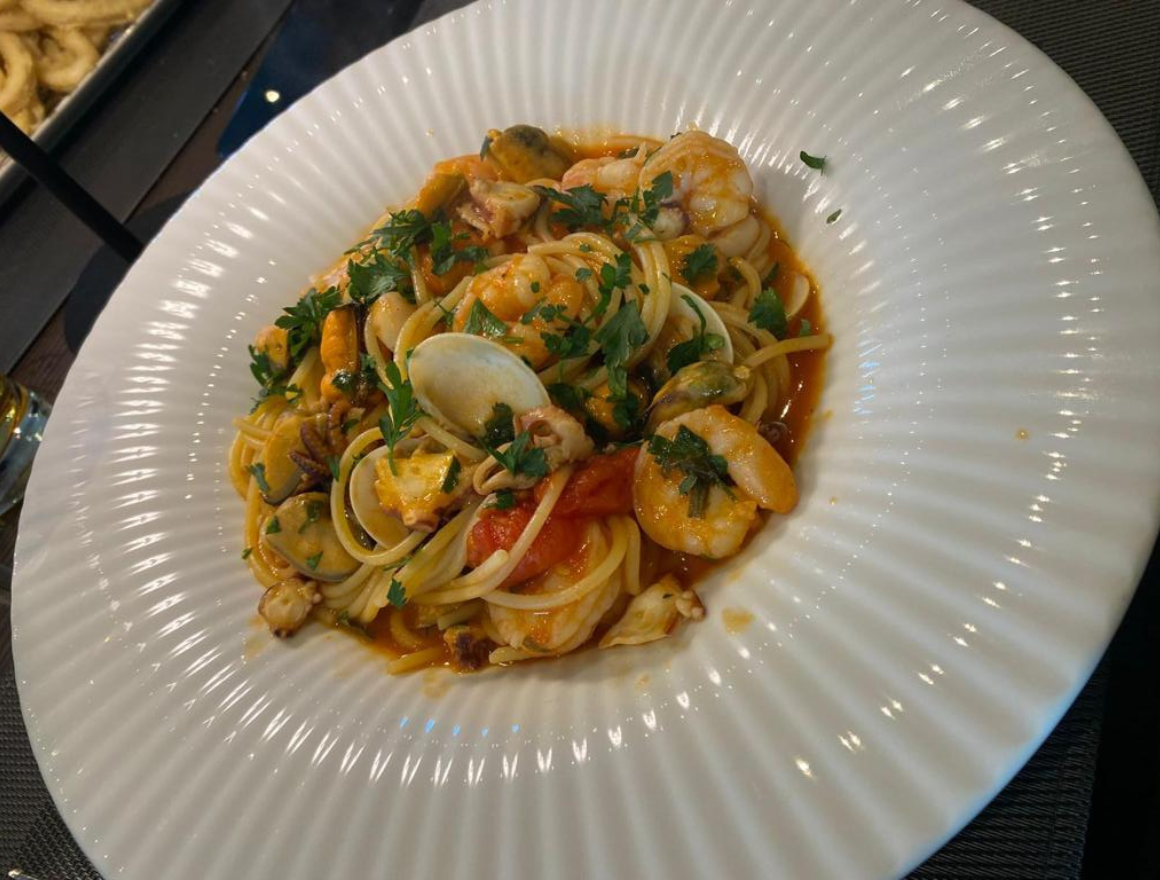 Spaghetti meeresfruechte garnelen muscheln cono e franzy moenchsroth