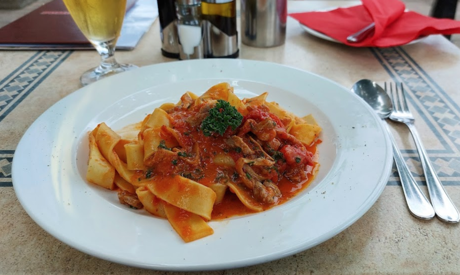 Bildschirmfoto 2023 11 24 um 12.27.10